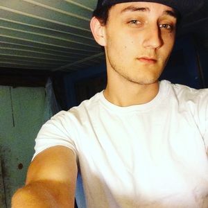 Meet your Posher, Cole